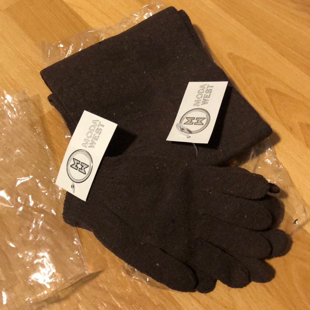 Brown Sparkly Scarf & Gloves Set NWT